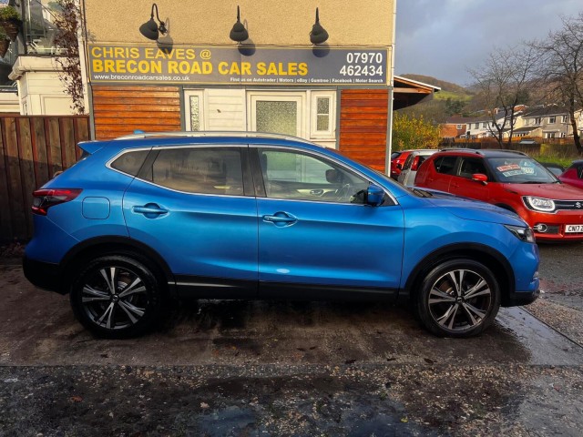 NISSAN QASHQAI