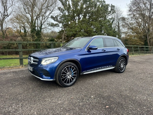 MERCEDES-BENZ GLC 2.1 GLC250d AMG Line