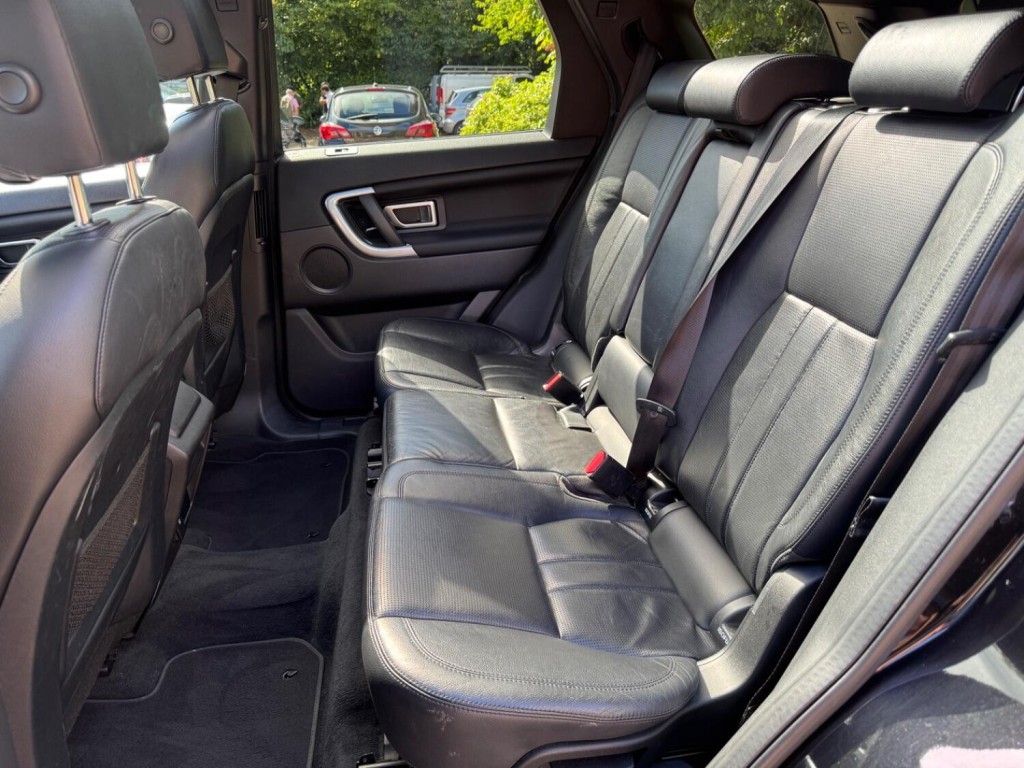 LAND ROVER DISCOVERY SPORT