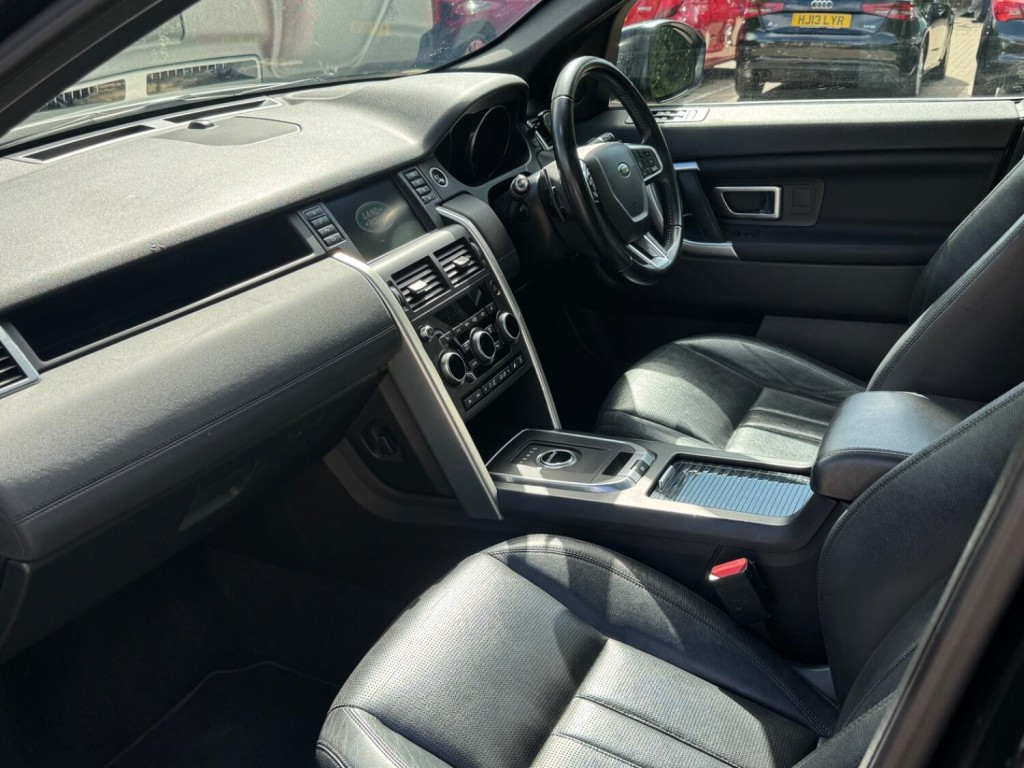 LAND ROVER DISCOVERY SPORT