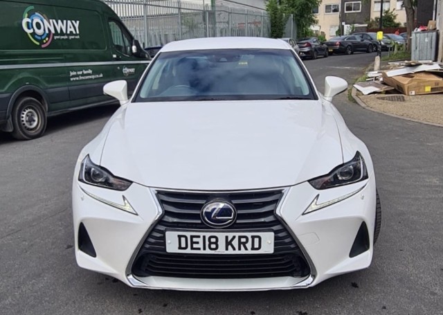 LEXUS IS 2.5 300h Executive Edition