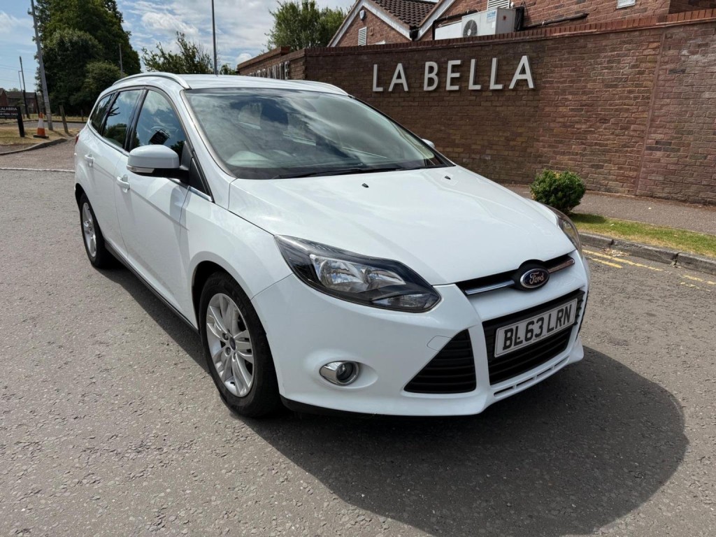 FORD FOCUS 1.0T EcoBoost Zetec Navigator Euro 5 (s/s) 5dr