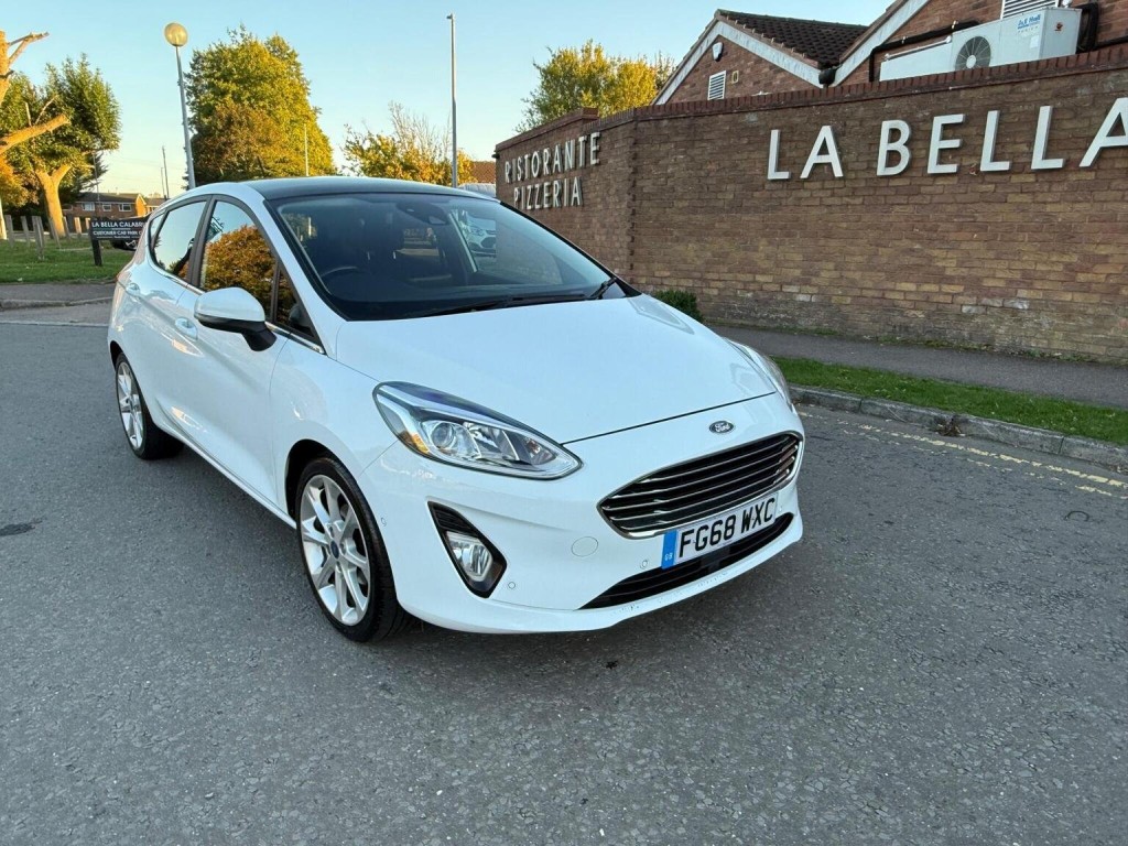 FORD FIESTA 1.0T EcoBoost Titanium Euro 6 (s/s) 5dr