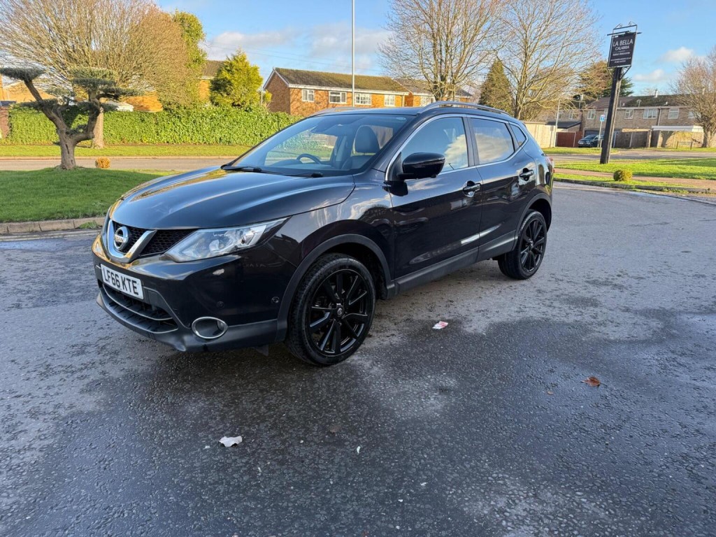 NISSAN QASHQAI 1.6 DIG-T Tekna 2WD Euro 6 (s/s) 5dr
