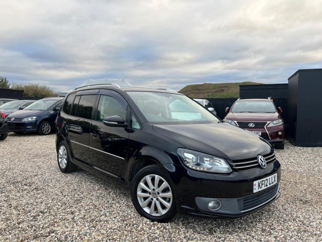 VOLKSWAGEN TOURAN 1.4 TSI SE DSG Euro 5 5dr