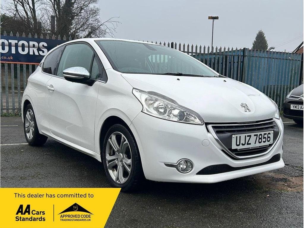 PEUGEOT 208 1.2 VTi Allure Euro 5 3dr