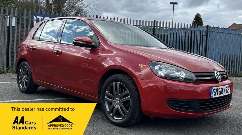 VOLKSWAGEN GOLF 1.6 TDI SE DSG Euro 5 5dr