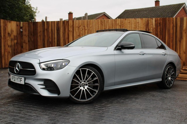 MERCEDES-BENZ E CLASS 2.0 E220d AMG Line Night Edition