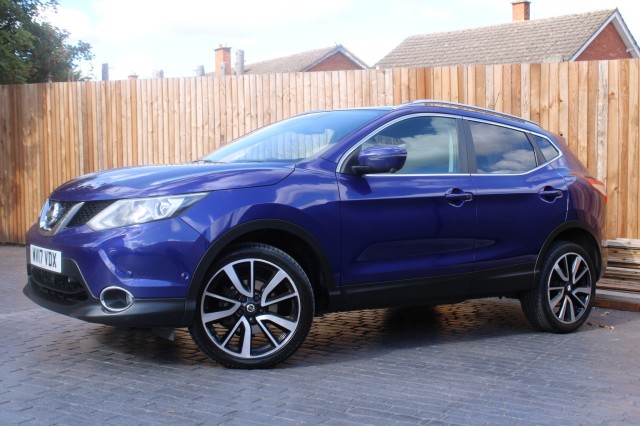 NISSAN QASHQAI 1.5 dCi Tekna