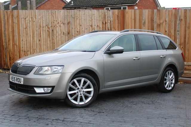 SKODA OCTAVIA 1.6 TDI SE L