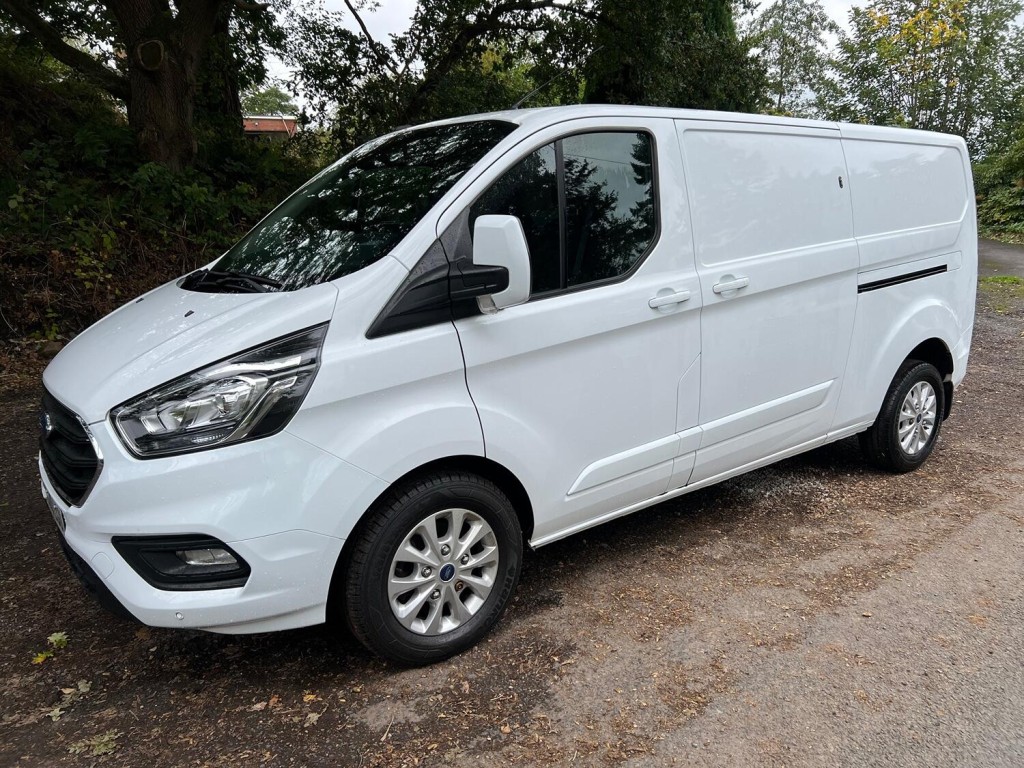FORD TRANSIT CUSTOM 2.0 320 EcoBlue Limited