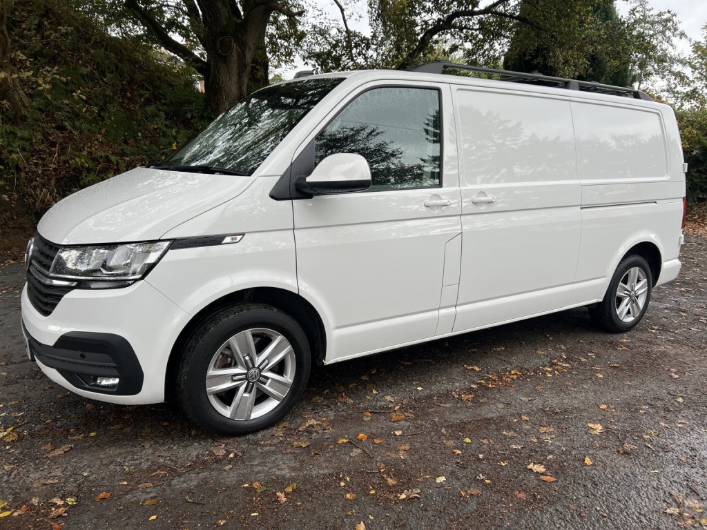VOLKSWAGEN TRANSPORTER 2.0 BiTDI T32 Highline