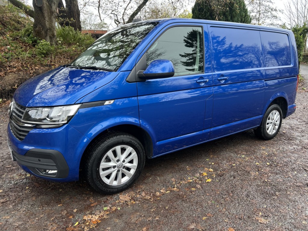 VOLKSWAGEN TRANSPORTER 2.0 TDI T28 Highline