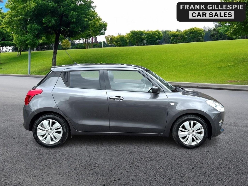 SUZUKI SWIFT