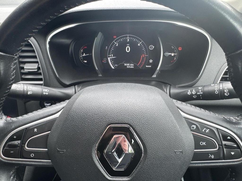 RENAULT MEGANE