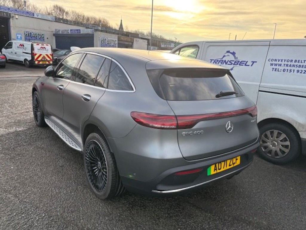 MERCEDES-BENZ EQC