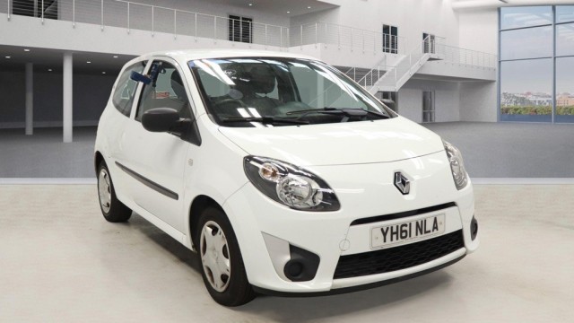 RENAULT TWINGO 1.2 16V Pzaz