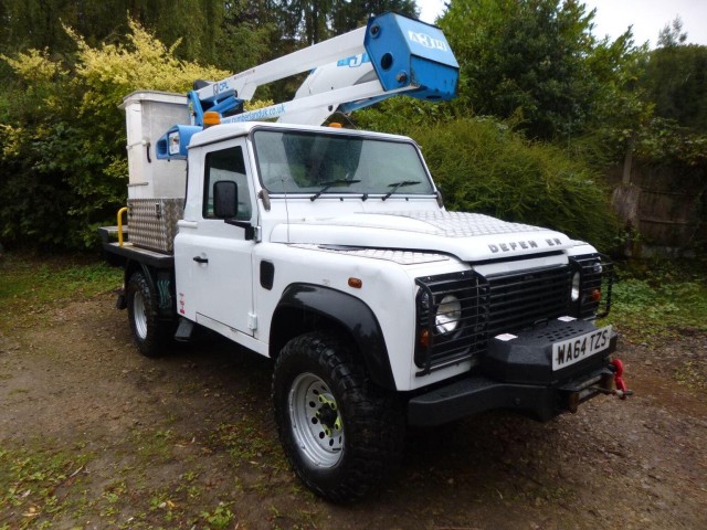 LAND ROVER