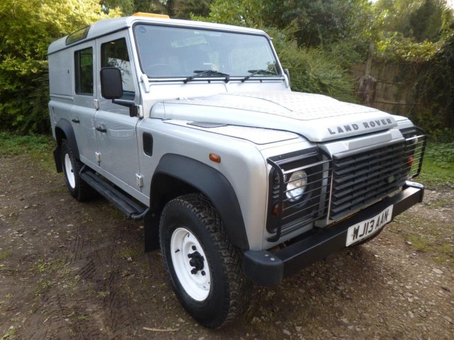 LAND ROVER