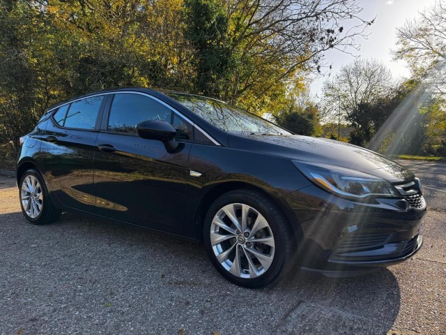 VAUXHALL ASTRA