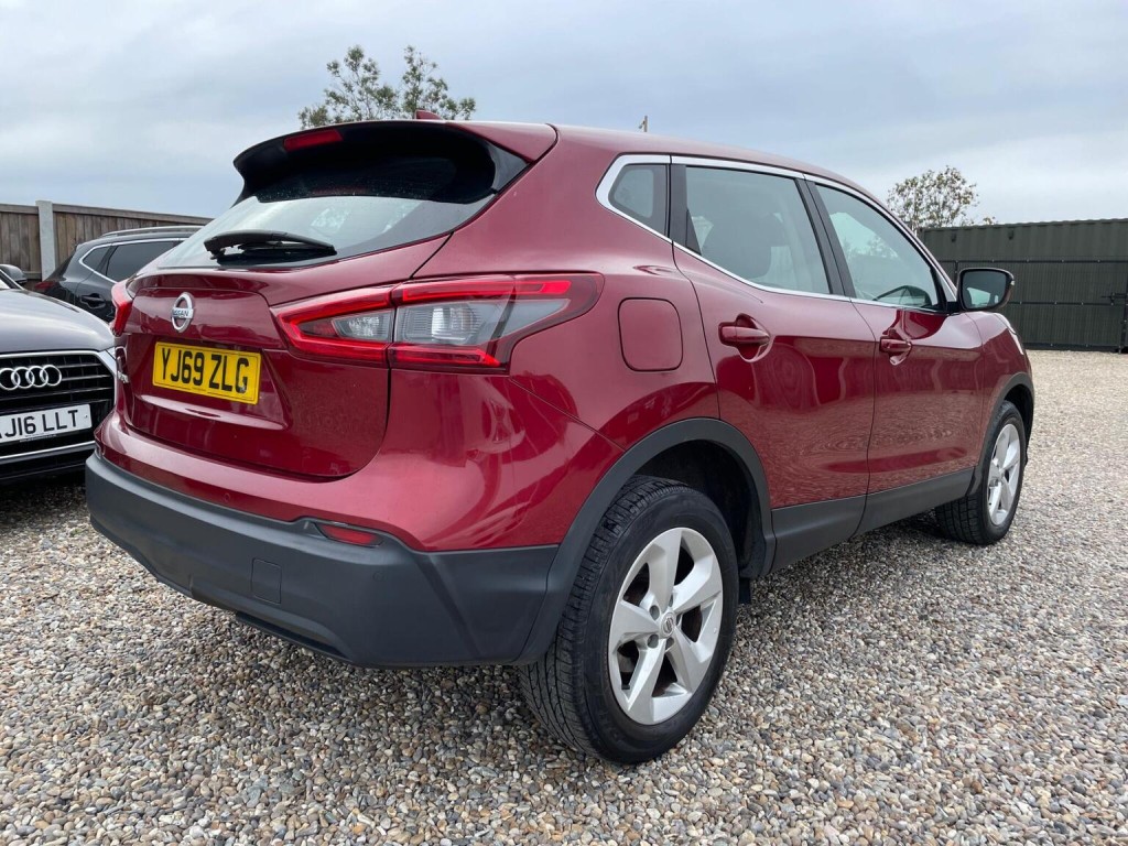 NISSAN QASHQAI
