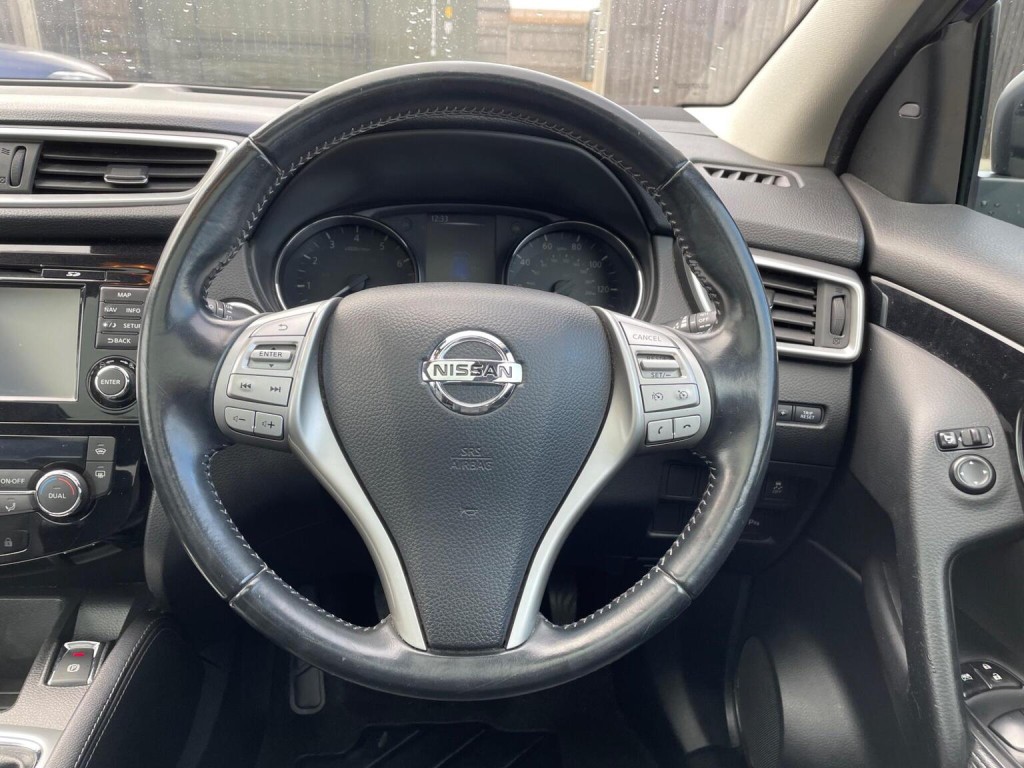 NISSAN QASHQAI