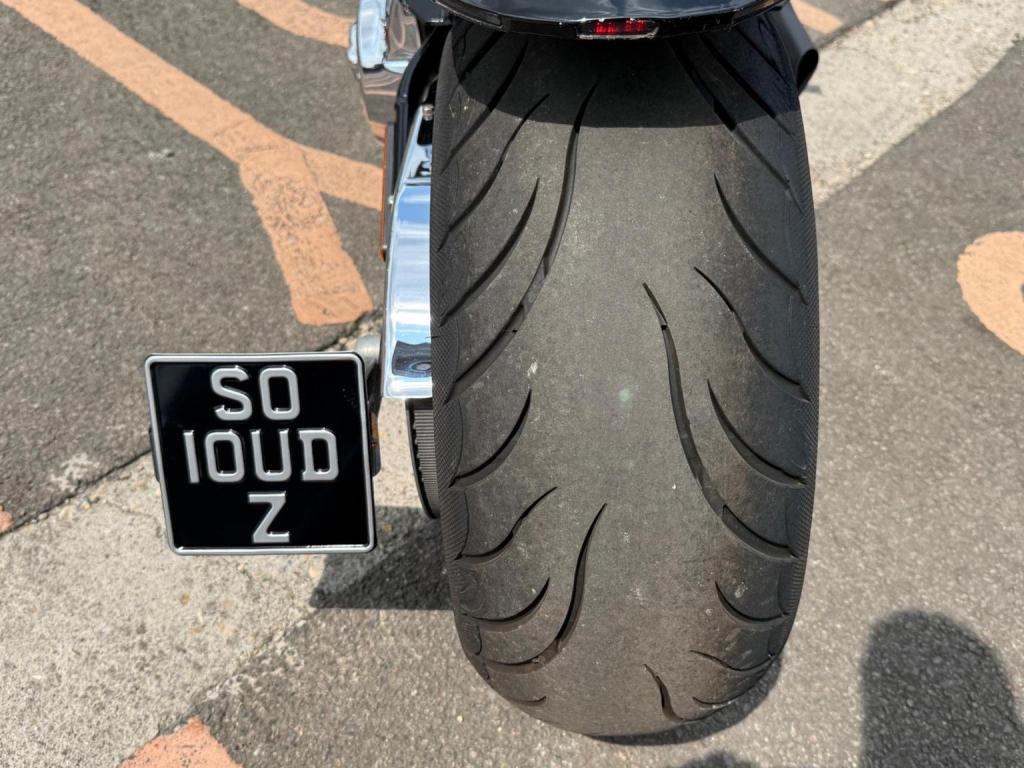 HARLEY-DAVIDSON Softail