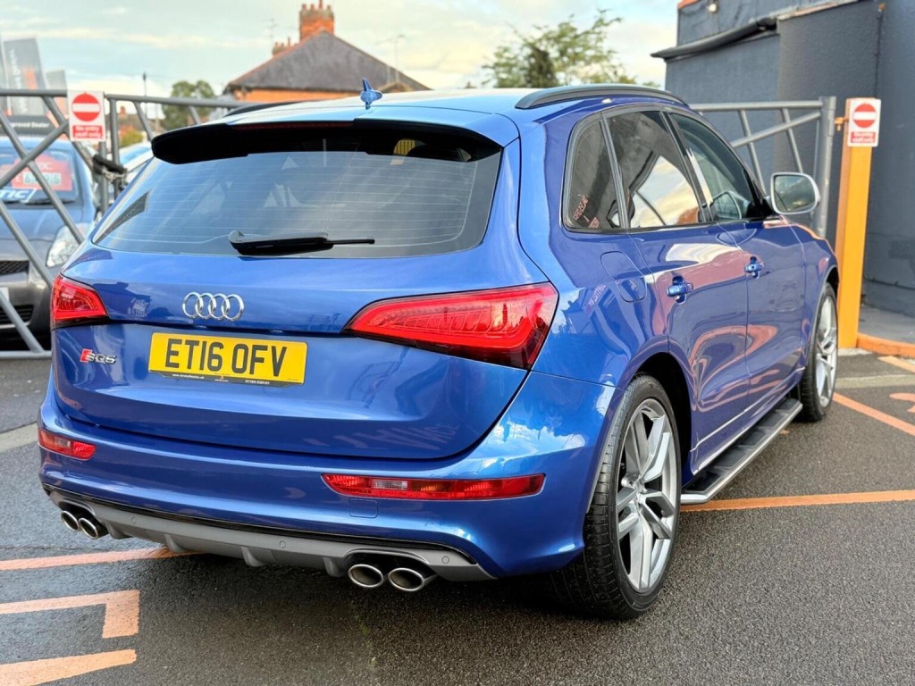AUDI SQ5