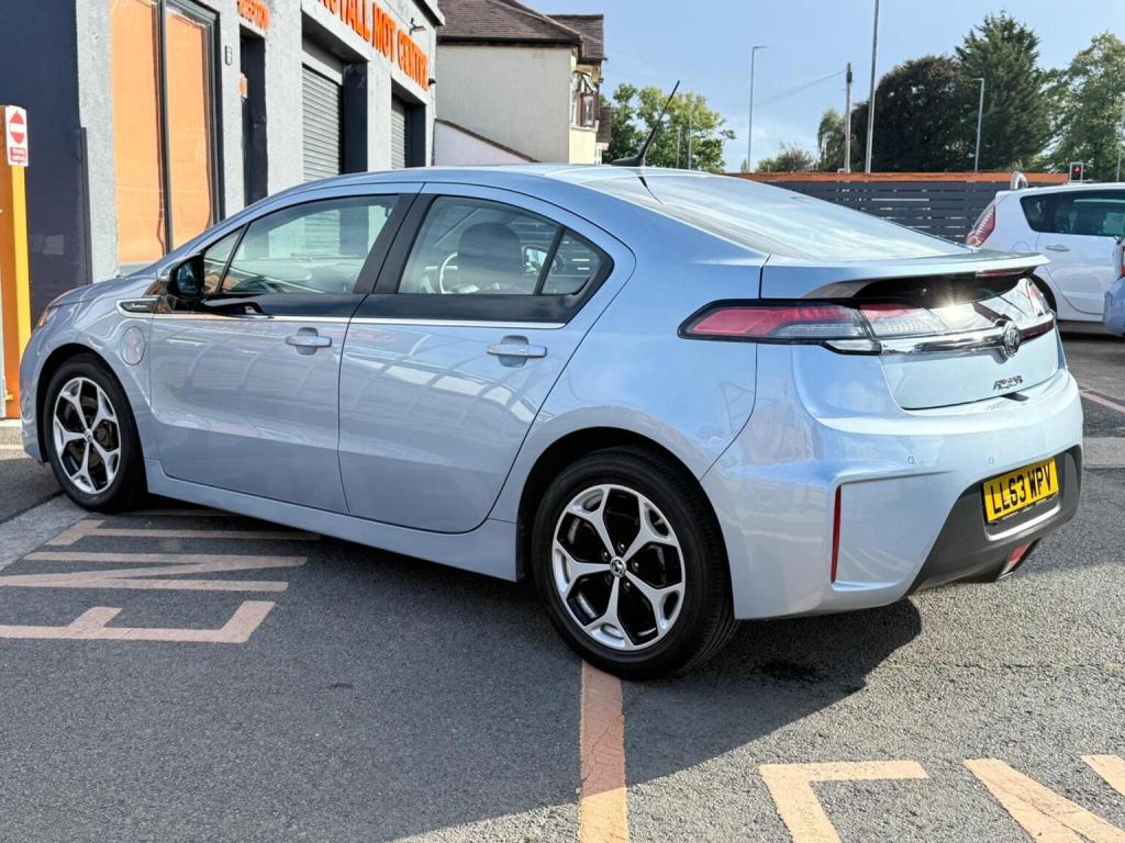 VAUXHALL AMPERA