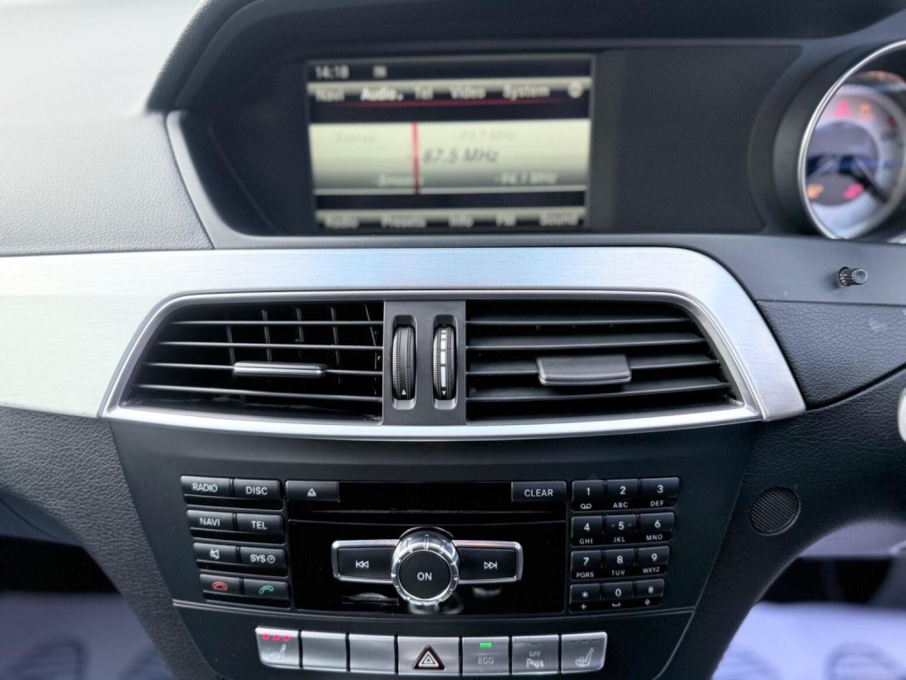 MERCEDES-BENZ C CLASS