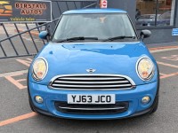 MINI HATCH