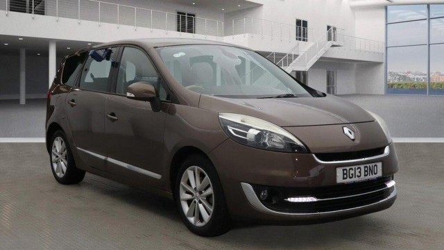 RENAULT GRAND SCENIC