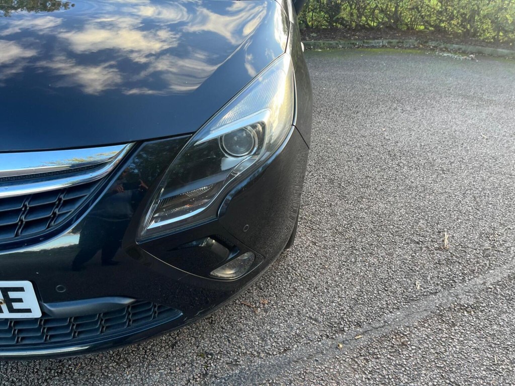 VAUXHALL ZAFIRA TOURER