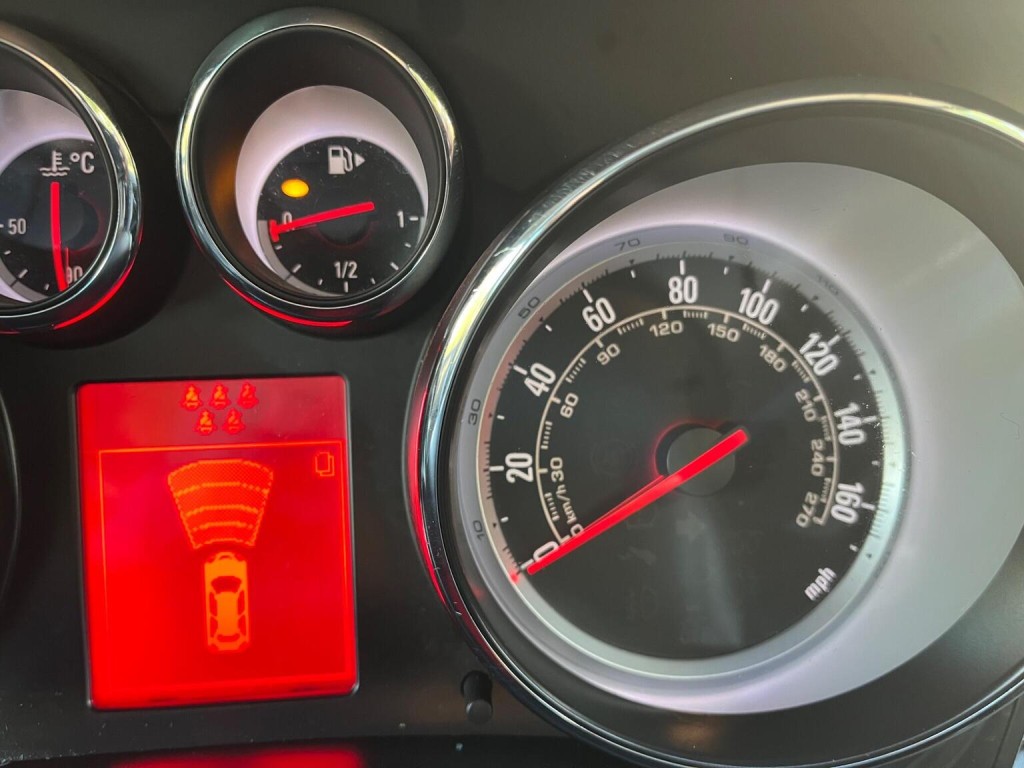 VAUXHALL ZAFIRA TOURER