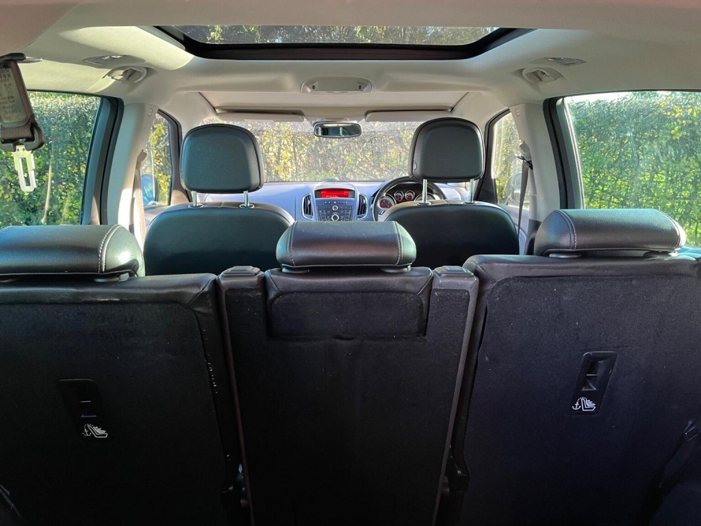 VAUXHALL ZAFIRA TOURER