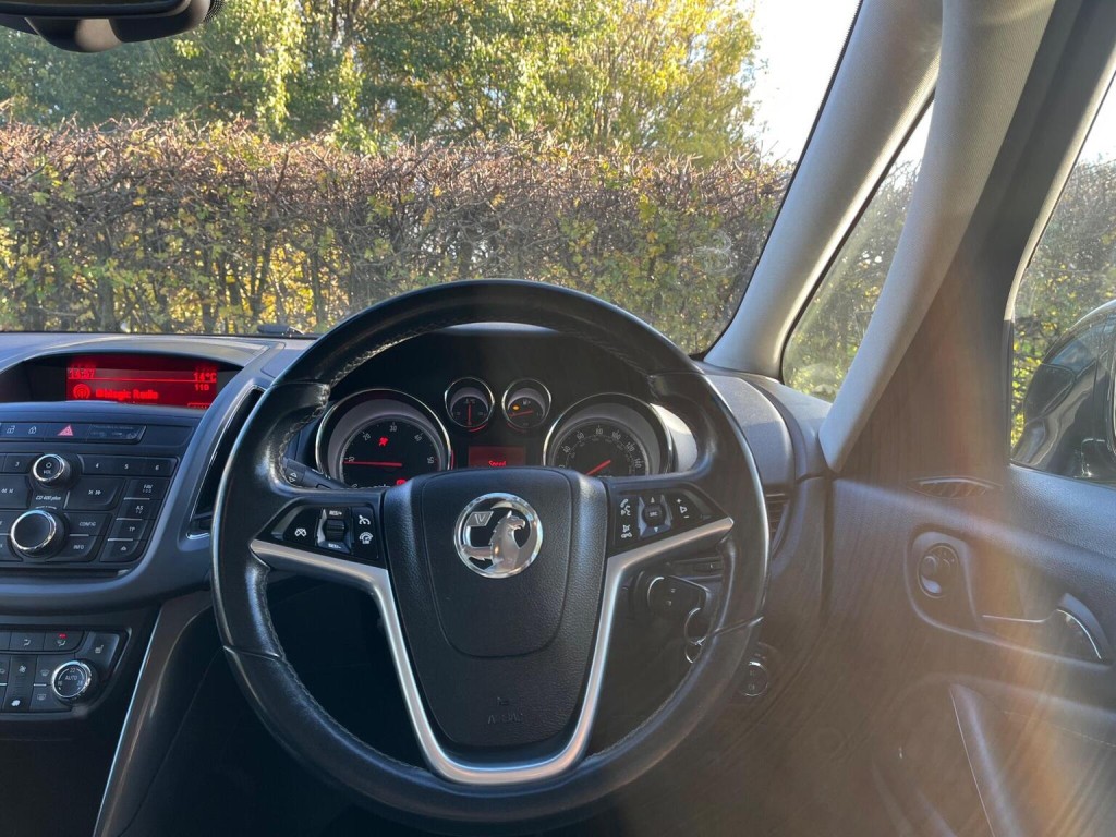 VAUXHALL ZAFIRA TOURER