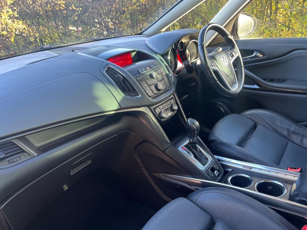 VAUXHALL ZAFIRA TOURER