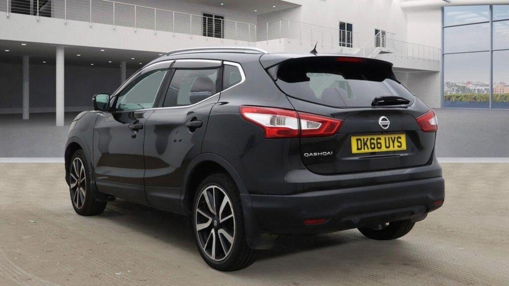 NISSAN QASHQAI
