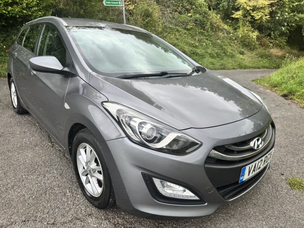 HYUNDAI I30 1.6 CRDi Blue Drive Active