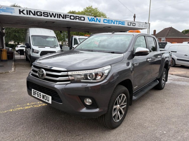 TOYOTA HILUX 2019 (69) Toyota Hilux Invincible D/Cab Pick Up 2.4 D-4D Auto, Diesel, 3.5T