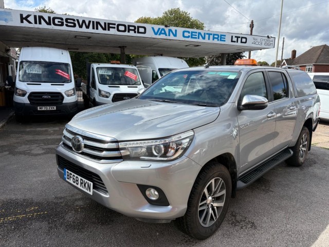 TOYOTA HILUX 2018 (68) Toyota Hilux Invincible D/Cab Pick Up 2.4 D-4D Auto, Diesel, 3.5T