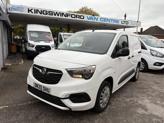 VAUXHALL COMBO 2020 (20) Vauxhall Combo Sportive L1 H1 2300 1.5 Turbo D, Blue Injection Euro 6, Stop Start,