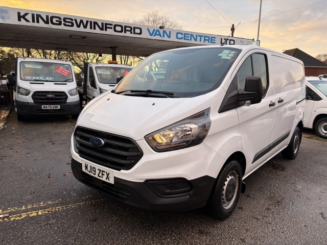 FORD TRANSIT CUSTOM 2019 Ford Transit Custom 2.0 300 L1 H1 EcoBlue, Air Con, Euro 6