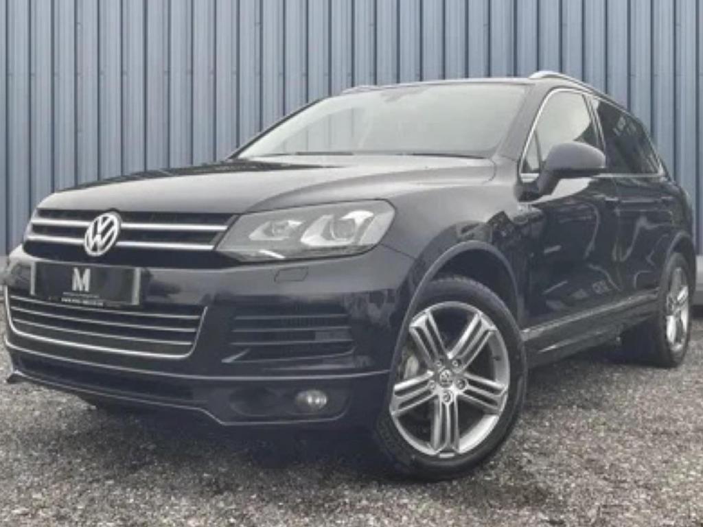 VOLKSWAGEN TOUAREG