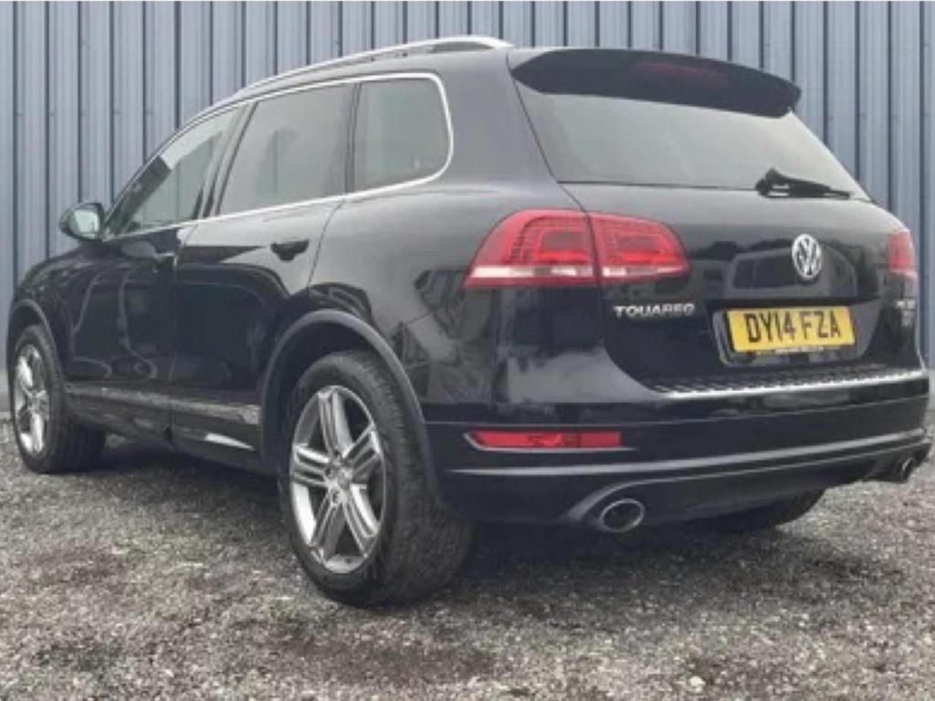 VOLKSWAGEN TOUAREG