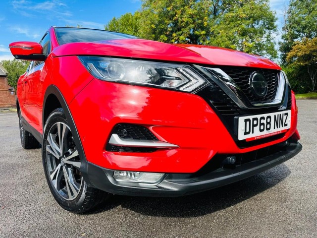 NISSAN QASHQAI 1.3 DIG-T N-Connecta Euro 6 (s/s) 5dr