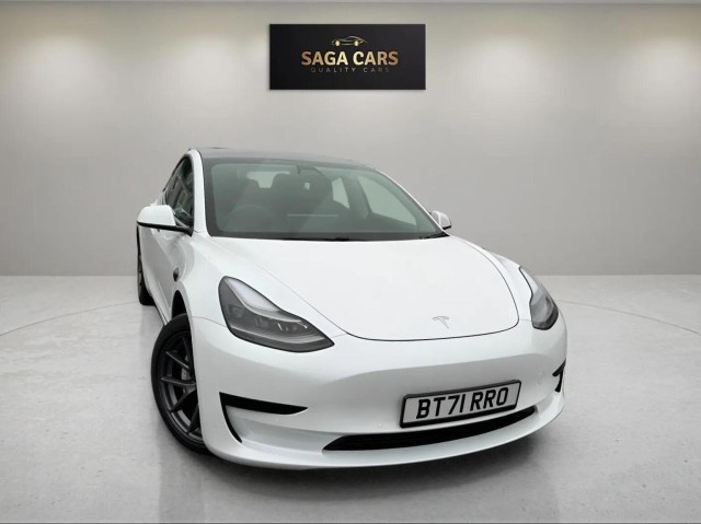 TESLA MODEL 3 Standard Range Plus Auto RWD 4dr