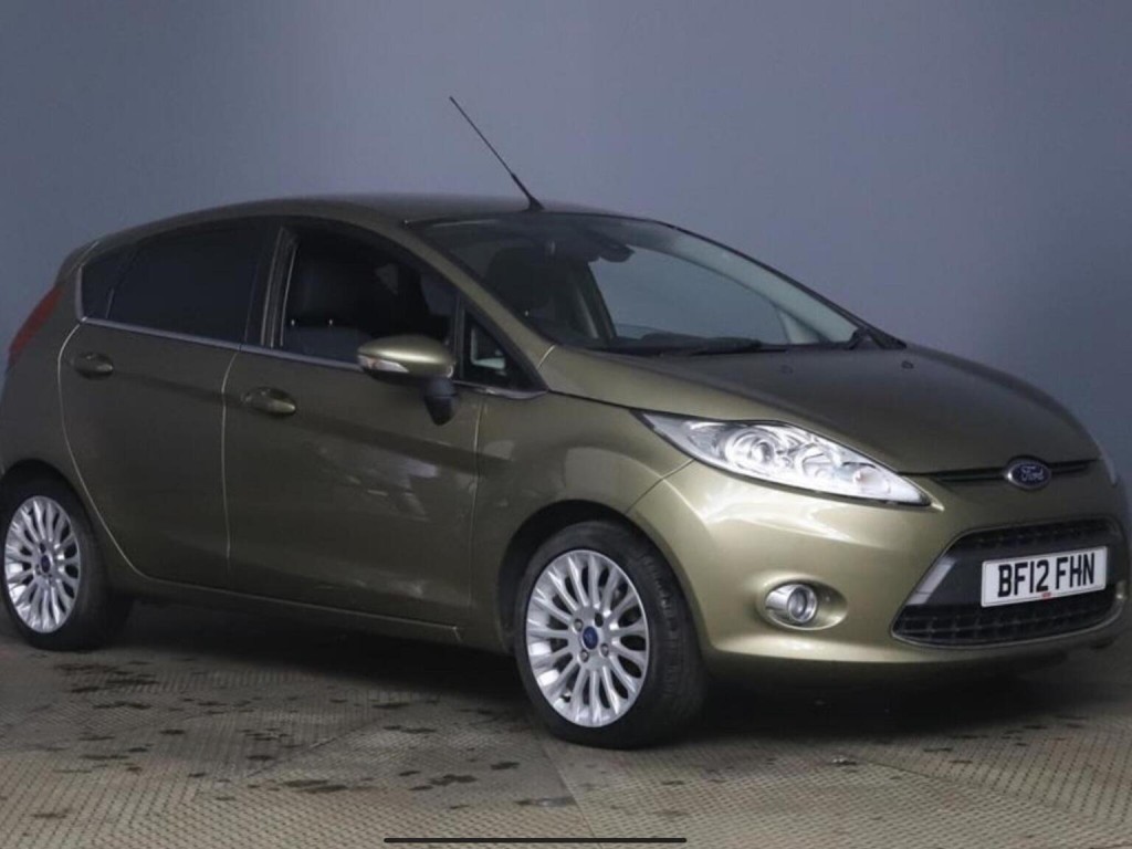 FORD FIESTA 1.4 Titanium 5dr