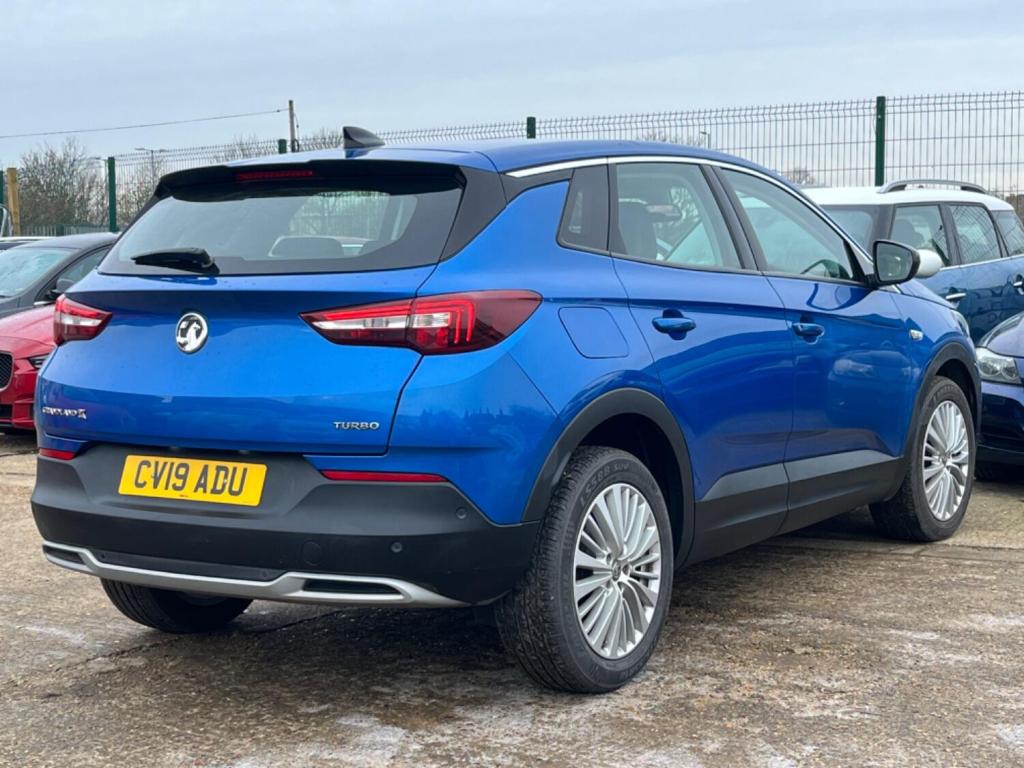 VAUXHALL GRANDLAND X