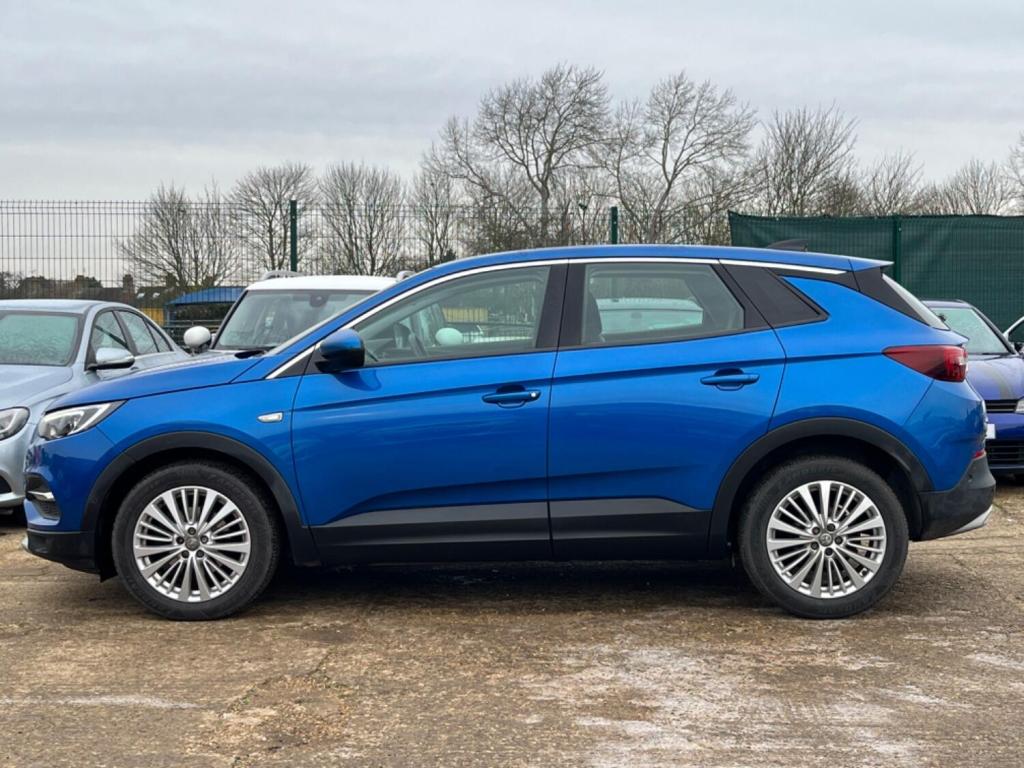VAUXHALL GRANDLAND X